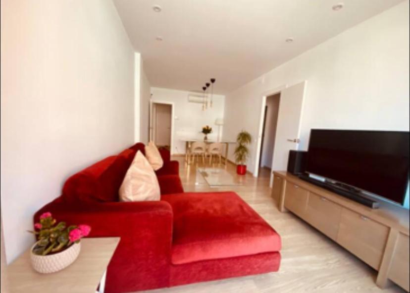 Fantastic 3 Bedrooms Leilighet Barcelona